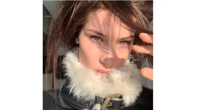 Bella Hadid Disebut Wanita Tercantik di Dunia, Ini 6 Pesonanya Tanpa Makeup
