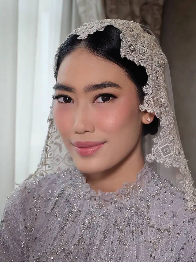 8 Momen Pernikahan Alika Islamadina dengan Raja Siregar, Penuh Haru Bahagia