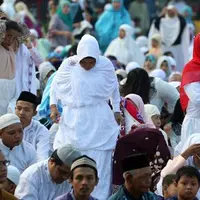 Ada beberapa hal yang ternyata disunahkan sebelum dan sesudah salat Idul Adha. (Sumber foto: liputan6.com/Johan Tallo)