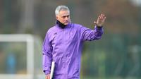 Manajer Tottenham Hotspur, Jose Mourinho (@spursofficial)