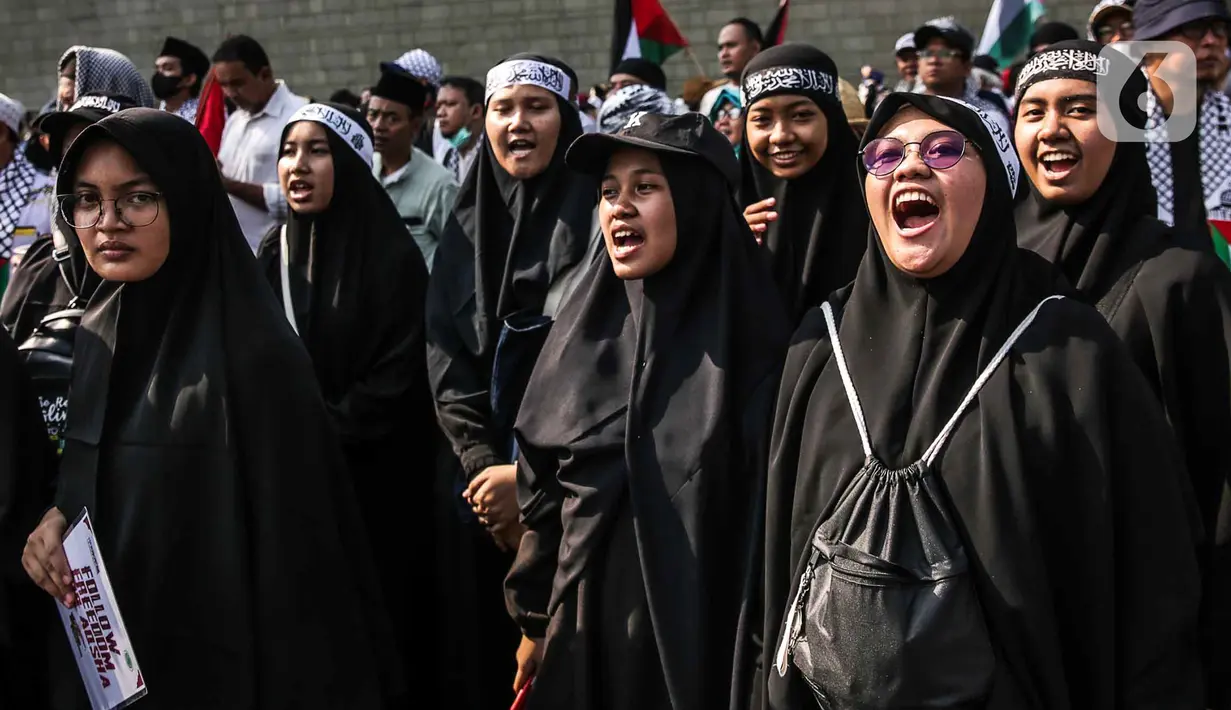 Pimpinan Aksi Damai Bela Palestina, Bachtiar Nasir, mengklaim lebih dari 100 ribu orang akan menghadiri aksi yang digelar di depan Kedutaan Besar Amerika Serikat. (Liputan6.com/Faizal Fanani)