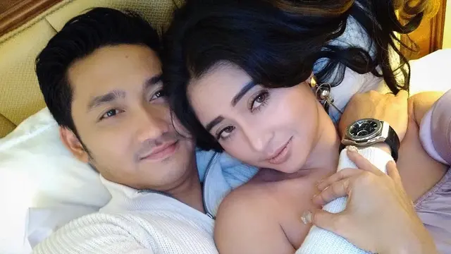 [Bintang] Romantis, Ini 8 Potret Artis Indonesia Saat Rayakan Valentine