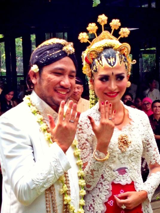 Selamat! Kunto Aji 'Terlalu Lama Sendiri' Akhirnya Menikah 