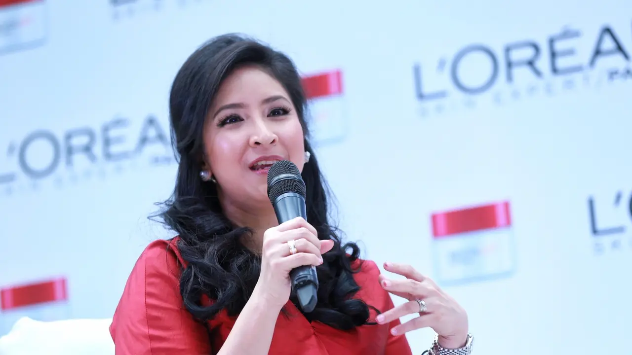 [Bintang] Novita Angie