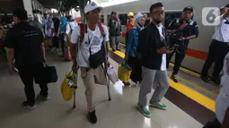 Mudik gratis ini diselenggarakan oleh Komunitas Mudik Ramah Anak dan Disabilitas (MRAD) bekerja sama dengan Bank Syariah Indonesia dan BUMN. (Liputan6.com/Helmi Fithriansyah)