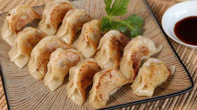 Ilustrasi gyoza jepang