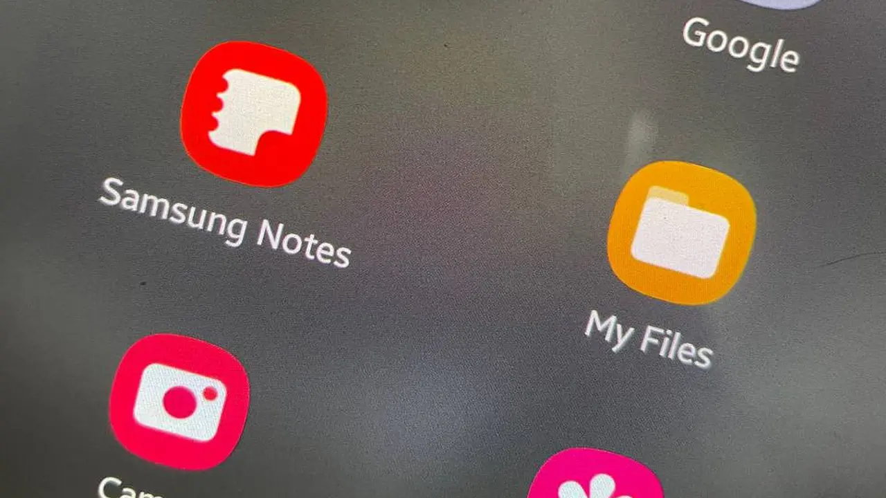 Ilustrasi aplikasi Samsung Notes