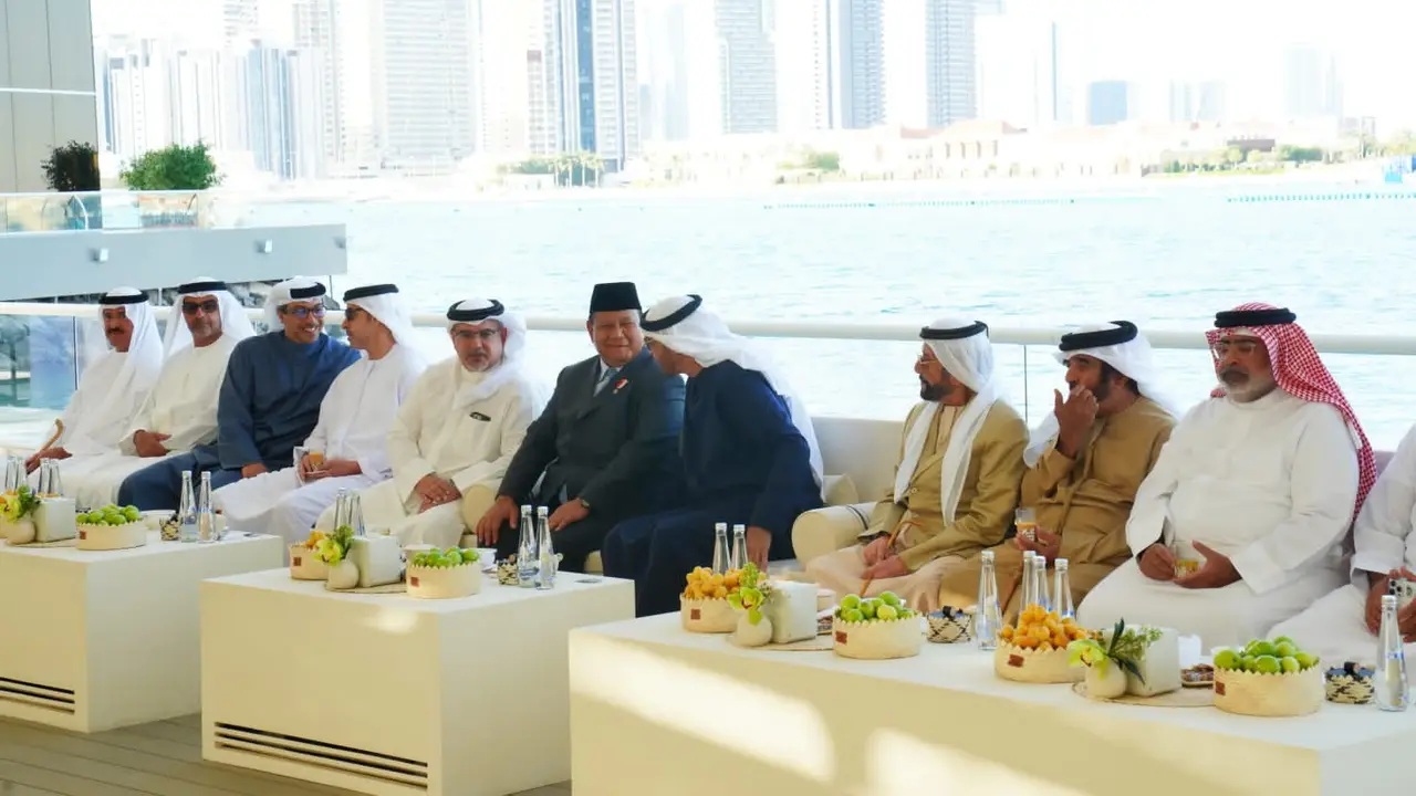 Menhan Prabowo Penuhi Undangan Presiden MBZ di UAE