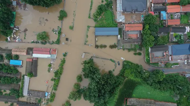 Potret Udara Banjir Besar di Beijing China, 30 Orang Tewas dan Puluhan Ribu Lainnya Dievakuasi