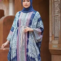 Ilustrasi Gamis Kaftan Ikat (Sumber Gambar: Meta AI)