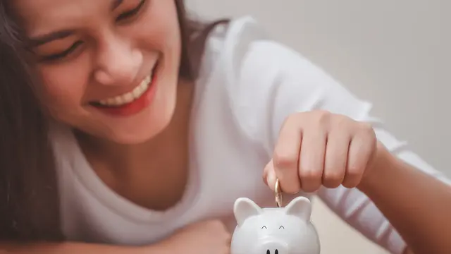 Dana Darurat, Asuransi, atau Investasi: Mana yang Lebih Penting dalam Pengelolaan Keuangan Keluarga Ya?