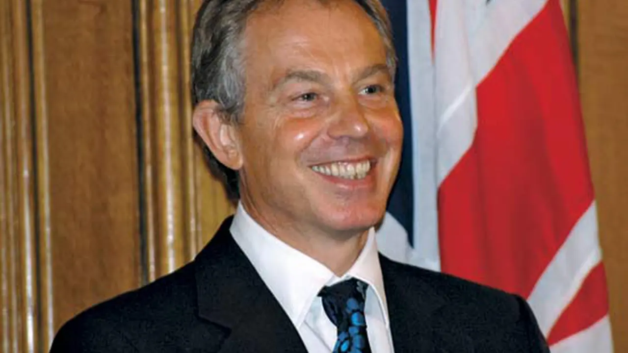 4 Wejangan Eks PM Inggris Tony Blair untuk Jokowi
