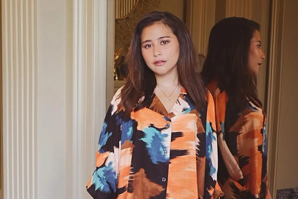 Prilly Latuconsina