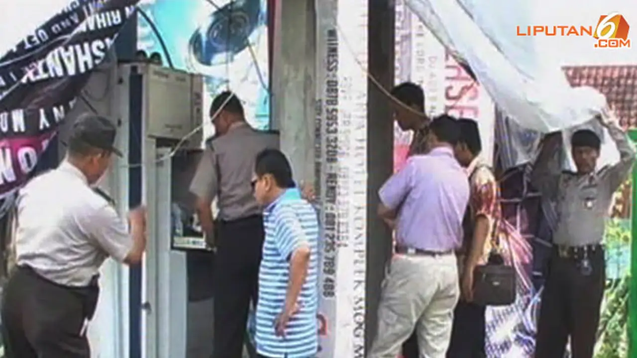 ledakan-atm-140110b.jpg