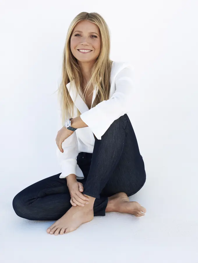 Gwyneth Paltrow Galang Dana untuk Anak-Anak Lewat Jam Tangan CantikGwyneth Paltrow Galang Dana untuk Anak-Anak Lewat Jam Tangan Cantik