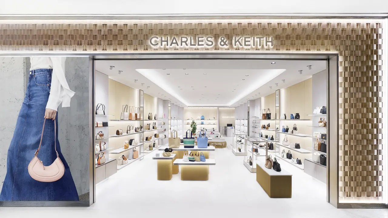 Keren! CHARLES & KEITH Buka Special Store yang Padukan Modern Style dan Elemen Lokal Bali