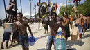 Dalam suasana peringatan kemerdekaan, Ancol juga menyuguhkan perayaan bertajuk “Merdekaria: Ancol Beach Fest & Culture Wave. (AP Photo/Tatan Syuflana)
