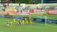 PSM Makassar raih poin penuh saat menghadapi Sriwijaya FC. 
