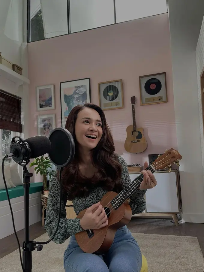 Michelle Ziudith (Instagram/michelleziu)