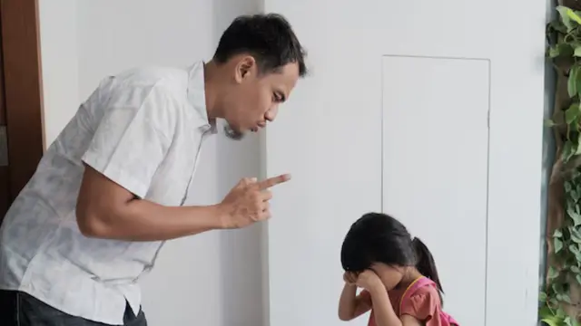 Mengenal Karakteristik Anak yang Dididik dengan Gaya Parenting VOC (photo by freepik.com)