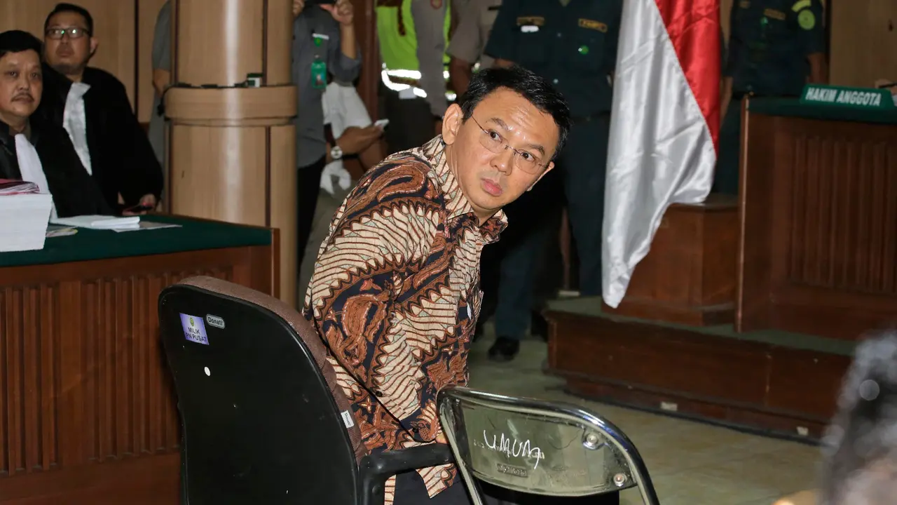 20161213-Ahok Jalani Sidang Perdana-Jakarta