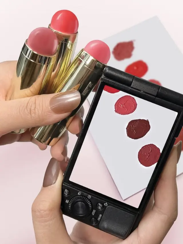 Dream Flush Blush Stick. dok. KIVA