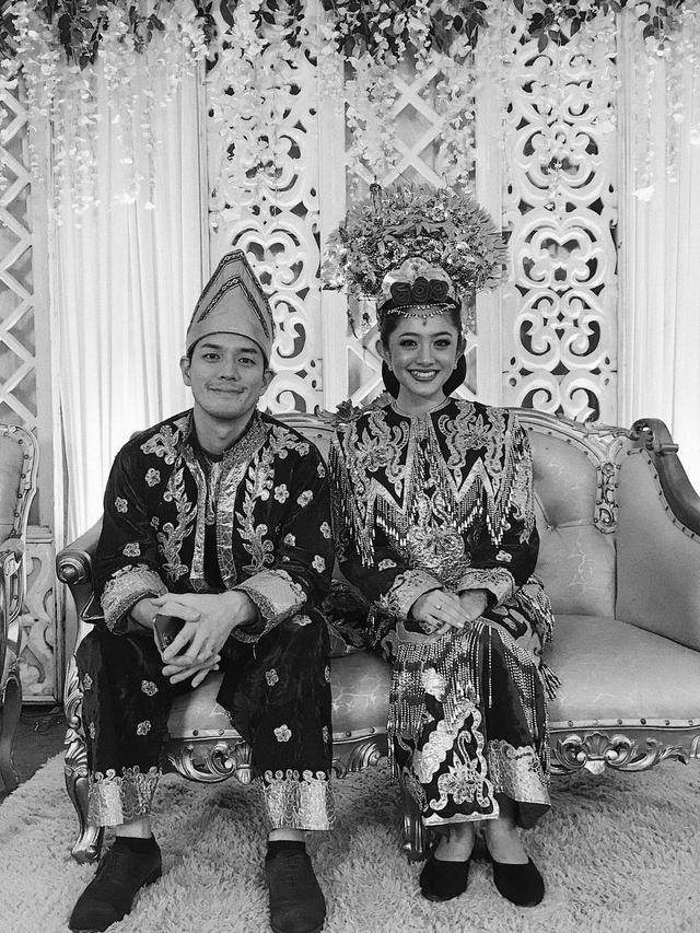 Menikah Sinetron, Ini 7 Gaya Natalie Zenn Tampil Dalam Busana Pengantin