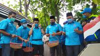 Pengurus DPP Partai Gelora Ziarah ke makam Bung Tomo. (Dian Kurniawan/Liputan6.com)