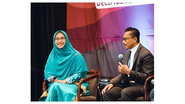 8 Potret Oki Setiana Dewi dan Keluarga saat di Los Angeles, Kerja Sekaligus Liburan