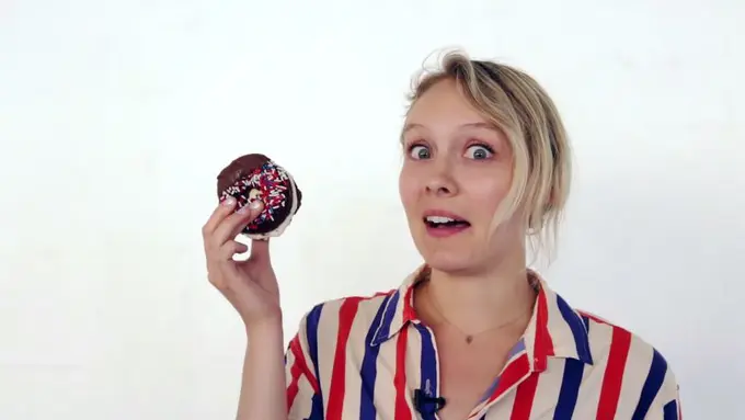 Donat Es Krim, Camilan Yummy Pengganti Nasi