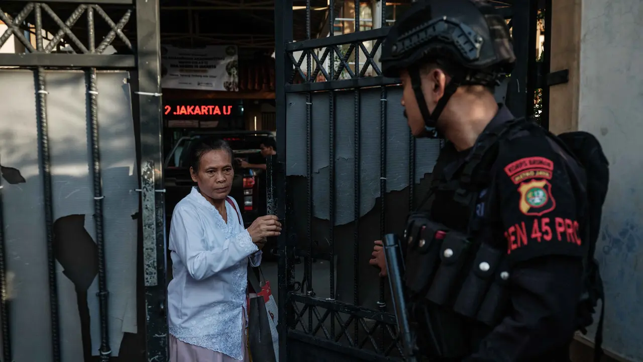 Pasca Ledakan, SMAN 72 Jakarta Dijaga Ketat Personel Gabungan