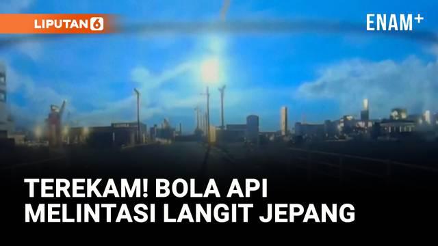 Sebuah meteor terang terlihat melintasi langit di barat Jepang pada Selasa malam (19/8). Rekaman dashcam di Kagoshima menunjukkan meteor tersebut melintas sekitar pukul 23.00 waktu setempat.