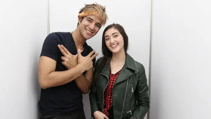 [Bintang] Tatapan Cinta Ammar Zoni dan Ranty Maria di Anak Langit