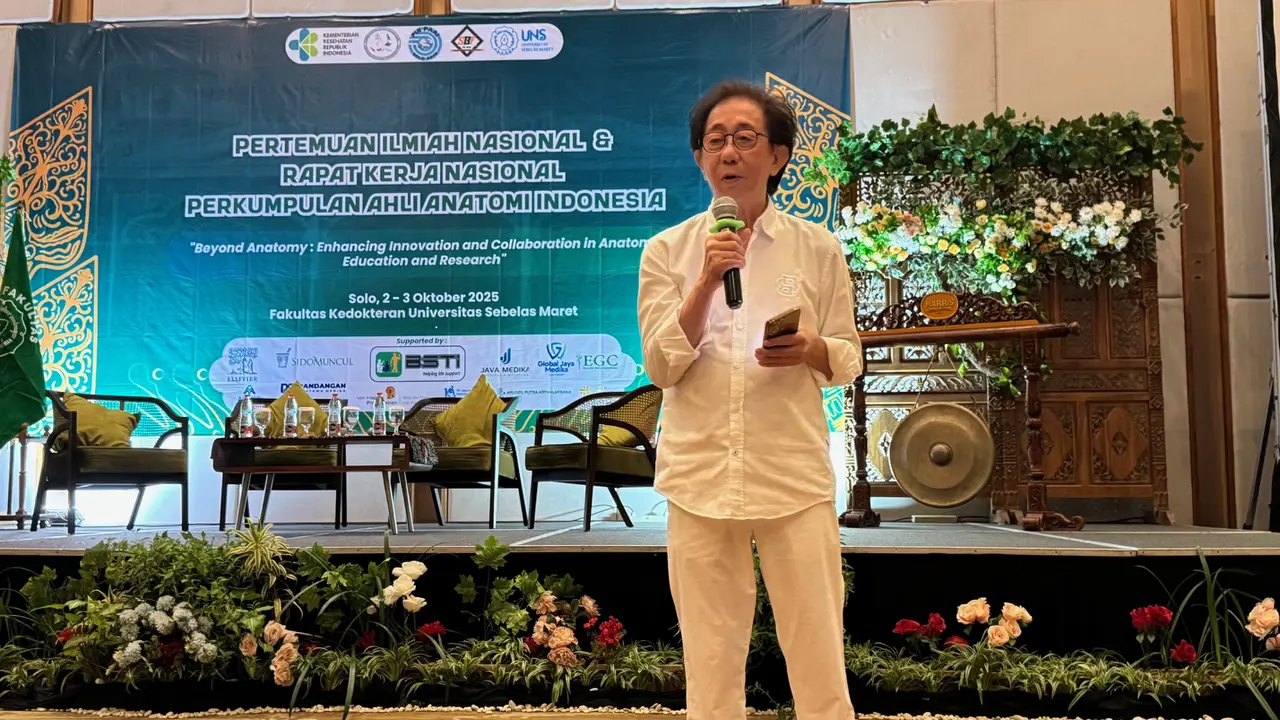 Direktur PT Industri Jamu dan Farmasi Sido Muncul Tbk, Irwan Hidayat