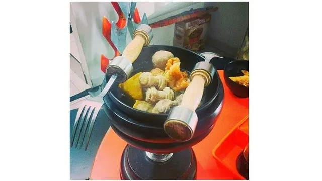7 Potret Bentuk Bakso Nyeleneh Ini Bikin Geleng Kepala