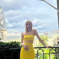 Lisa Blackpink (Sumber: Instagram/priyankachopra)