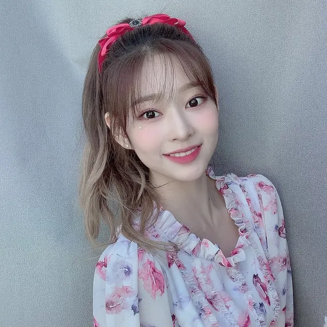 5 Idol KPop Berzodiak Aquarius yang Dikenal Ramah, Gimana Rasanya Kalau Jadi Sahabat Mereka?