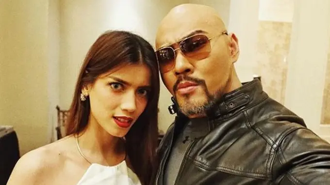 [Bintang] Sabrina Chairunnisa dan Deddy Corbuzier