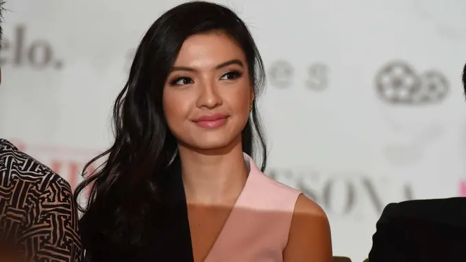 [Bintang] Raline Shah Banyak Belajar Islam di Film SYTD 2