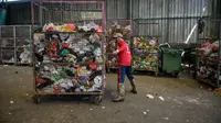 Kawasan Komersial Tanpa Fasilitas Pengelolaan Sampah di Kabupaten Bandung Siap-Siap Izin Dicabut