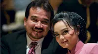 8 tahun Menikah, Siti Nurhaliza Masih Dimabuk Asmara
