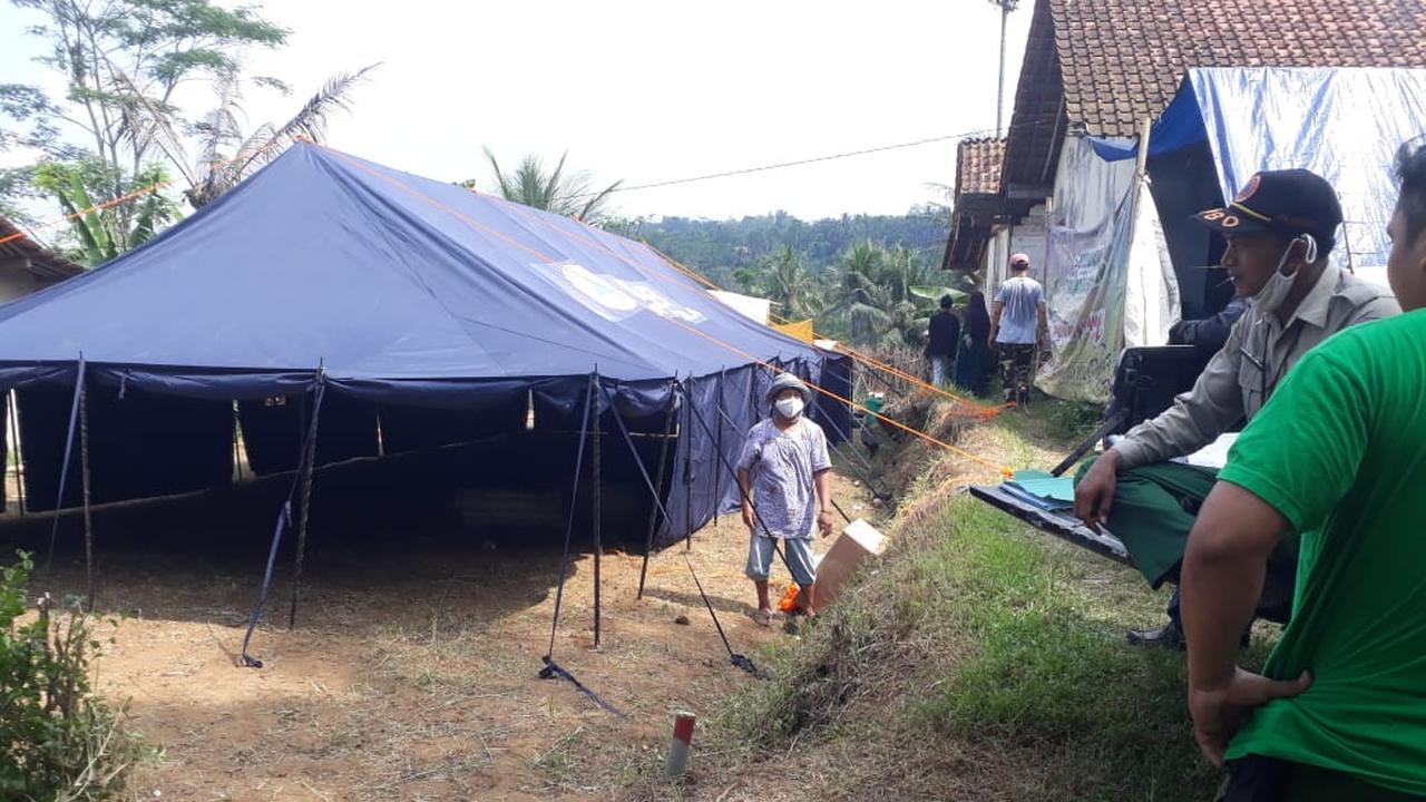 Gerakan tanah menyebabkan 79 jiwa mengungsi, di Karanggintung, Gandrungmangu, Cilacap. (Foto: Liputan6.com/BPBD Cilacap)