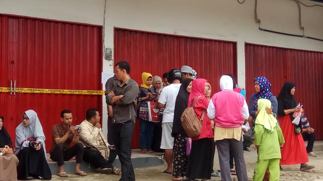 Menabung 10 Tahun, Jemaah Umrah Palembang Malah Ditelantarkan