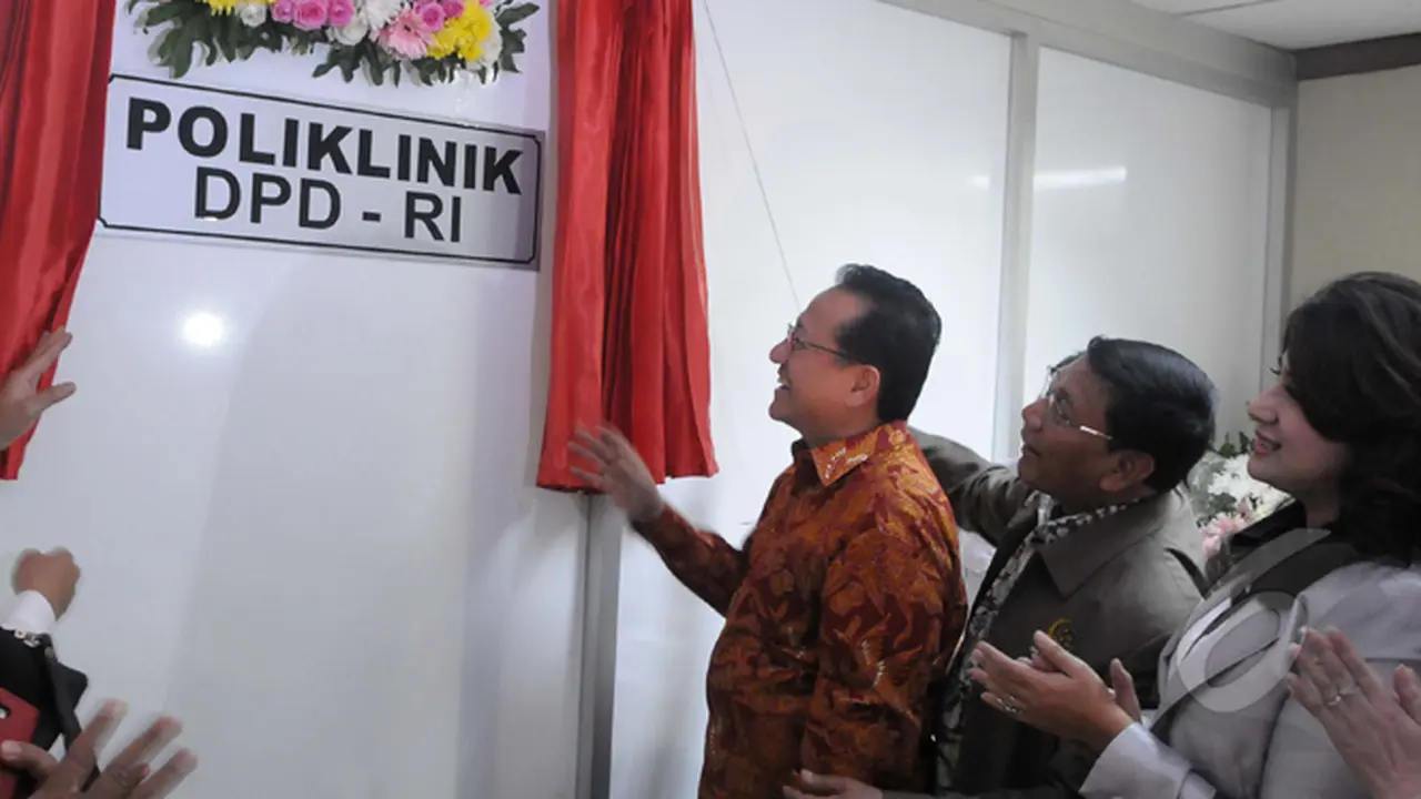 Irman Gusman Resmikan Poliklinik DPD RI