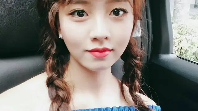 [Bintang] Menggemaskan, 5 Selca Seleb Korea yang Cute