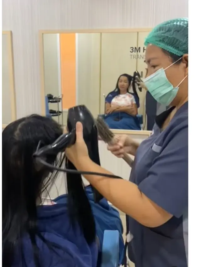 6 Potret Lucinta Luna Transplantasi Rambut di Thailand, Sempat Curhat saat Dibotaki