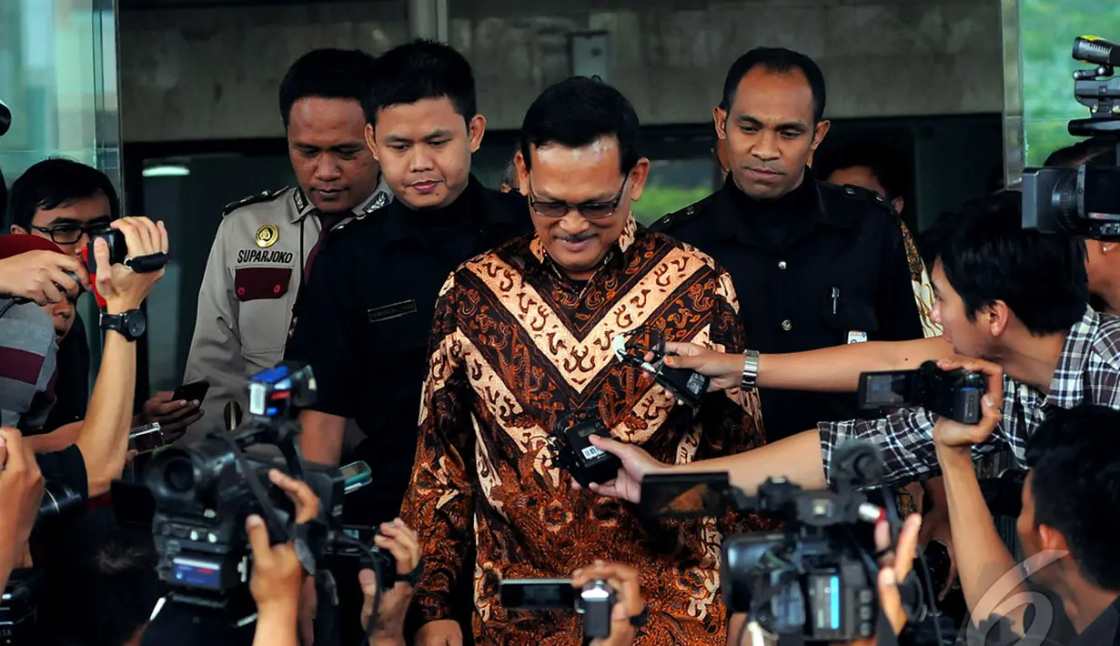 Didik tak berkomentar apapun usai diperiksa KPK, Jakarta, Senin (22/9/2014) (Liputan6.com/Faisal R Syam)