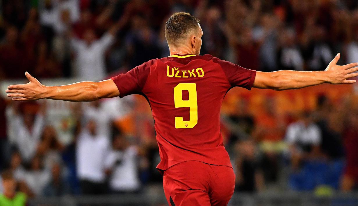 3. Edin Dzeko (AS Roma) - 6 Gol. (AFP/Alberto Pizzoli)