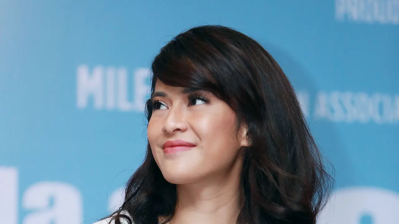 [Bintang] Dian Sastro