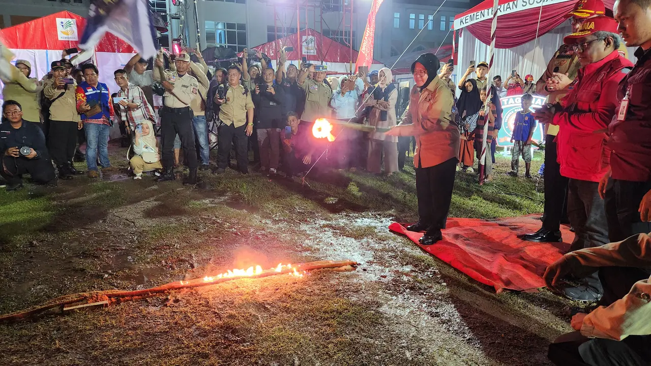 Mensos Risma di HUT ke-20 Tagana